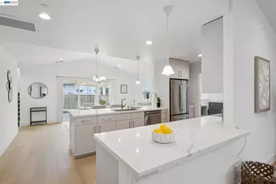21112 Tyee Ct, Castro Valley, CA 94546 - Photo 8