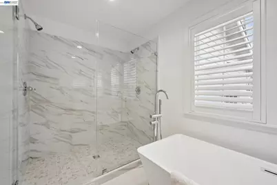 21112 Tyee Ct, Castro Valley, CA 94546 - Photo 24