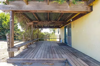 811 6th Street, Benicia, CA 94510 - Photo 24