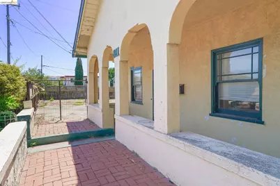 811 6th Street, Benicia, CA 94510 - Photo 4
