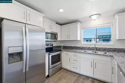 908 Francisco  Dr, Suisun City, CA 94585 - Photo 16