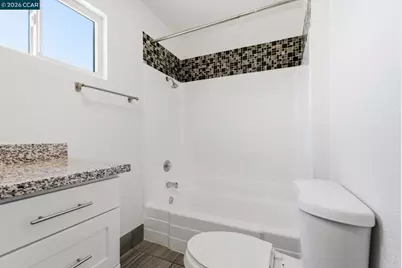 908 Francisco  Dr, Suisun City, CA 94585 - Photo 32