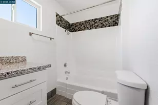 908 Francisco Dr, Suisun City, CA 94585 - Photo 32