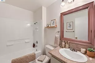 37482 Parish Cir, Fremont, CA 94536 - Photo 16