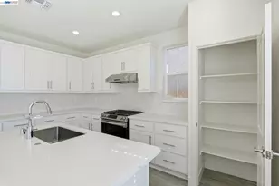 7149 Diamond Ave, Tracy, CA 95377 - Photo 16