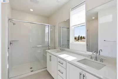 7149 Diamond Ave, Tracy, CA 95377 - Photo 32