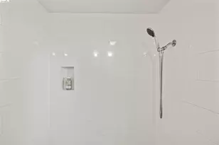 2935 Florence St, Berkeley, CA 94705 - Photo 28
