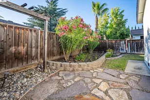 1255 Cougar Ln, Concord, CA 94521 - Photo 2