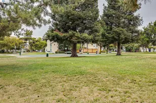 323 Sandstone Dr, Fremont, CA 94536 - Photo 32