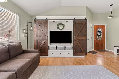 1749 Domaine Way, Oakley, CA 94561 - Photo 18