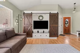 1749 Domaine Way, Oakley, CA 94561 - Photo 18