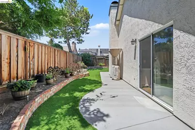 1749 Domaine Way, Oakley, CA 94561 - Photo 30