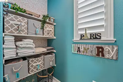 8586 Pinehollow Cir, Discovery Bay, CA 94505 - Photo 20