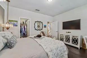 8586 Pinehollow Cir, Discovery Bay, CA 94505 - Photo 14