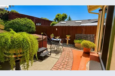 216 Boulder Dr, Antioch, CA 94509 - Photo 16