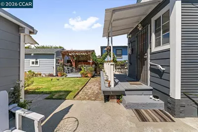 1538 Russell St, Berkeley, CA 94703 - Photo 44
