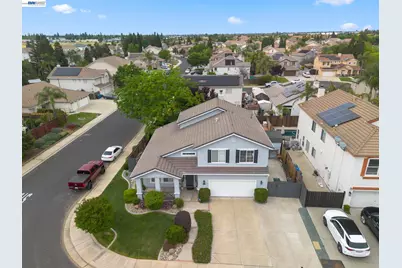 763 Grafton St, Manteca, CA 95337 - Photo 2