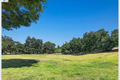 1137 Kottinger Dr #CA3, Pleasanton, CA 94566 - Photo 30
