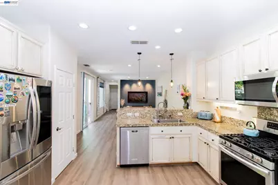 98 W Atento Ln, Mountain House, CA 95391 - Photo 12