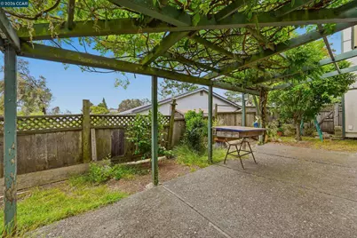 104 Gill Way, Benicia, CA 94510 - Photo 42