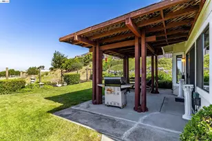 2321 Ascot Pkwy, Vallejo, CA 94591 - Photo 8