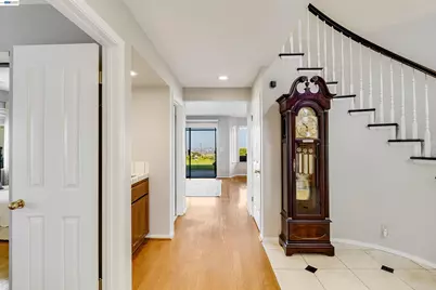 2321 Ascot Pkwy, Vallejo, CA 94591 - Photo 14