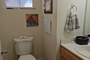 1036 Suncrest Ct, Richmond, CA 94806 - Photo 12