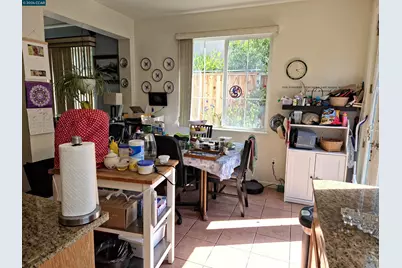 1036 Suncrest Ct, Richmond, CA 94806 - Photo 10