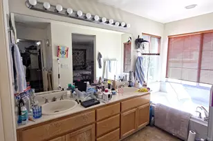 1036 Suncrest Ct, Richmond, CA 94806 - Photo 18