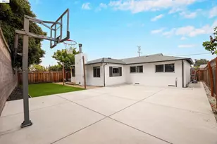 586 Bluefield Ln, Hayward, CA 94541 - Photo 44