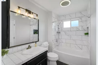 586 Bluefield Ln, Hayward, CA 94541 - Photo 26