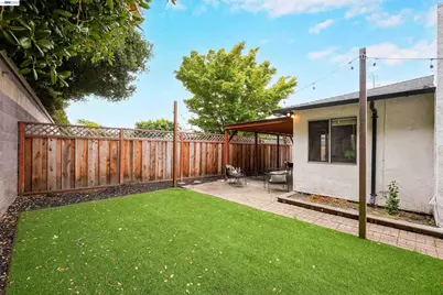 586 Bluefield Ln, Hayward, CA 94541 - Photo 48