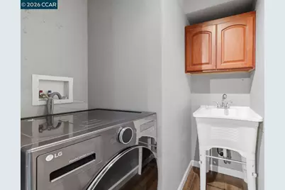730 29th St #118, Oakland, CA 94609 - Photo 32