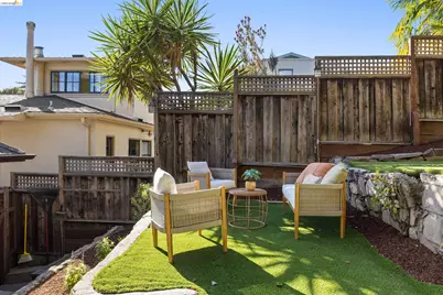 538 Weldon Ave, Oakland, CA 94610 - Photo 28