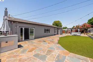 4601 Wilson Ln, Concord, CA 94521 - Photo 40