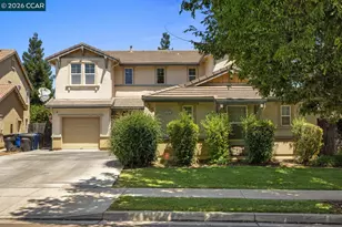 1117 Van Gogh Ln, Patterson, CA 95363 - Photo 2