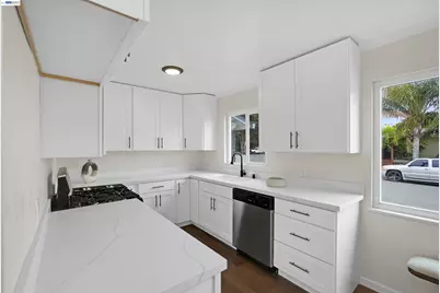 7 Newhall St, Hayward, CA 94544 - Photo 20