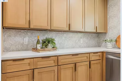 1393 Annapolis Way, San Jose, CA 95118 - Photo 16