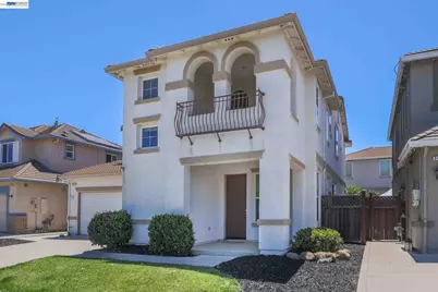 2472 Grant St, Brentwood, CA 94513 - Photo 2