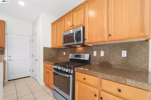 2472 Grant St, Brentwood, CA 94513 - Photo 12