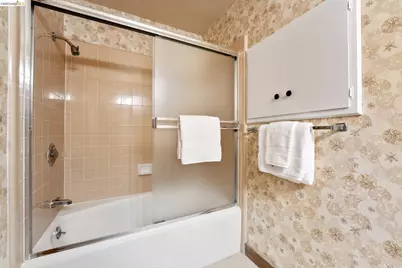 4050 Norton Ave, Oakland, CA 94602 - Photo 26
