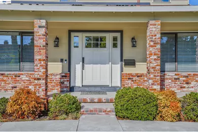 2065 Gill Port Ln, Walnut Creek, CA 94598 - Photo 2