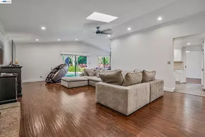 2065 Gill Port Ln, Walnut Creek, CA 94598 - Photo 14