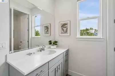 1568 Clement Ave, Alameda, CA 94501 - Photo 34