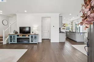 1568 Clement Ave, Alameda, CA 94501 - Photo 4