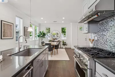 1568 Clement Ave, Alameda, CA 94501 - Photo 14