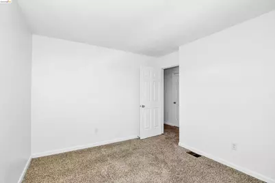 2236 Newport Ct, Discovery Bay, CA 94505 - Photo 16