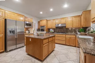 4166 Mystic View Ct, Hayward, CA 94542 - Photo 22