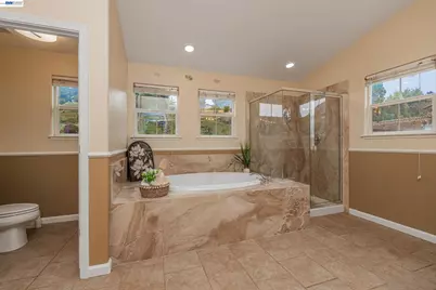 4166 Mystic View Ct, Hayward, CA 94542 - Photo 28