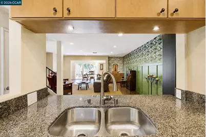 908 Marina Dr, Napa, CA 94559 - Photo 12